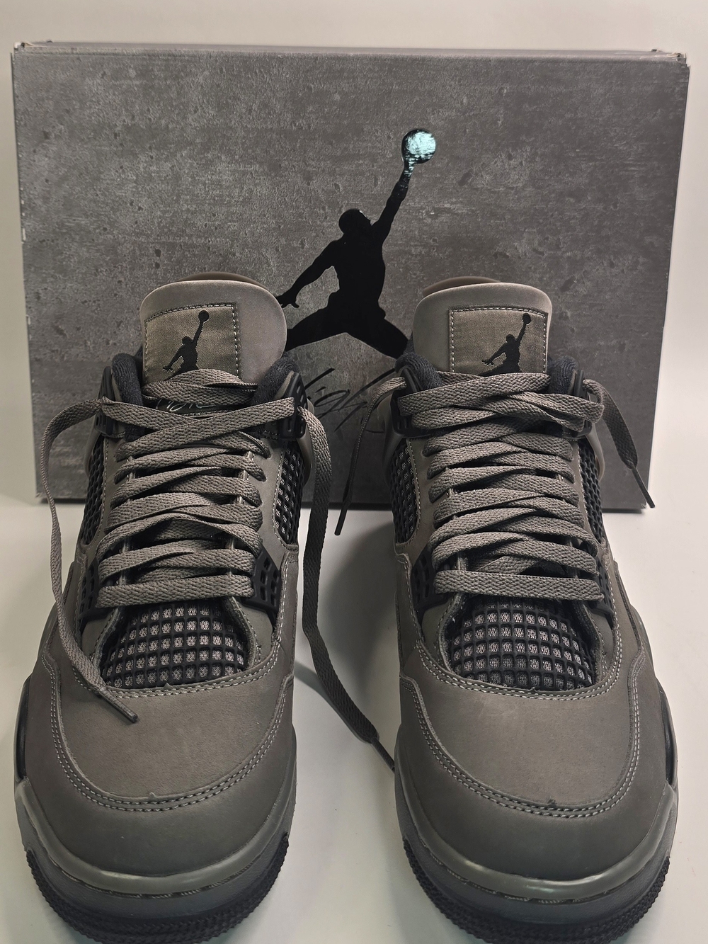 Nike Air Jordan 4 Retro Cave Stone FV5029-200 Men’s Size 10 W/Box